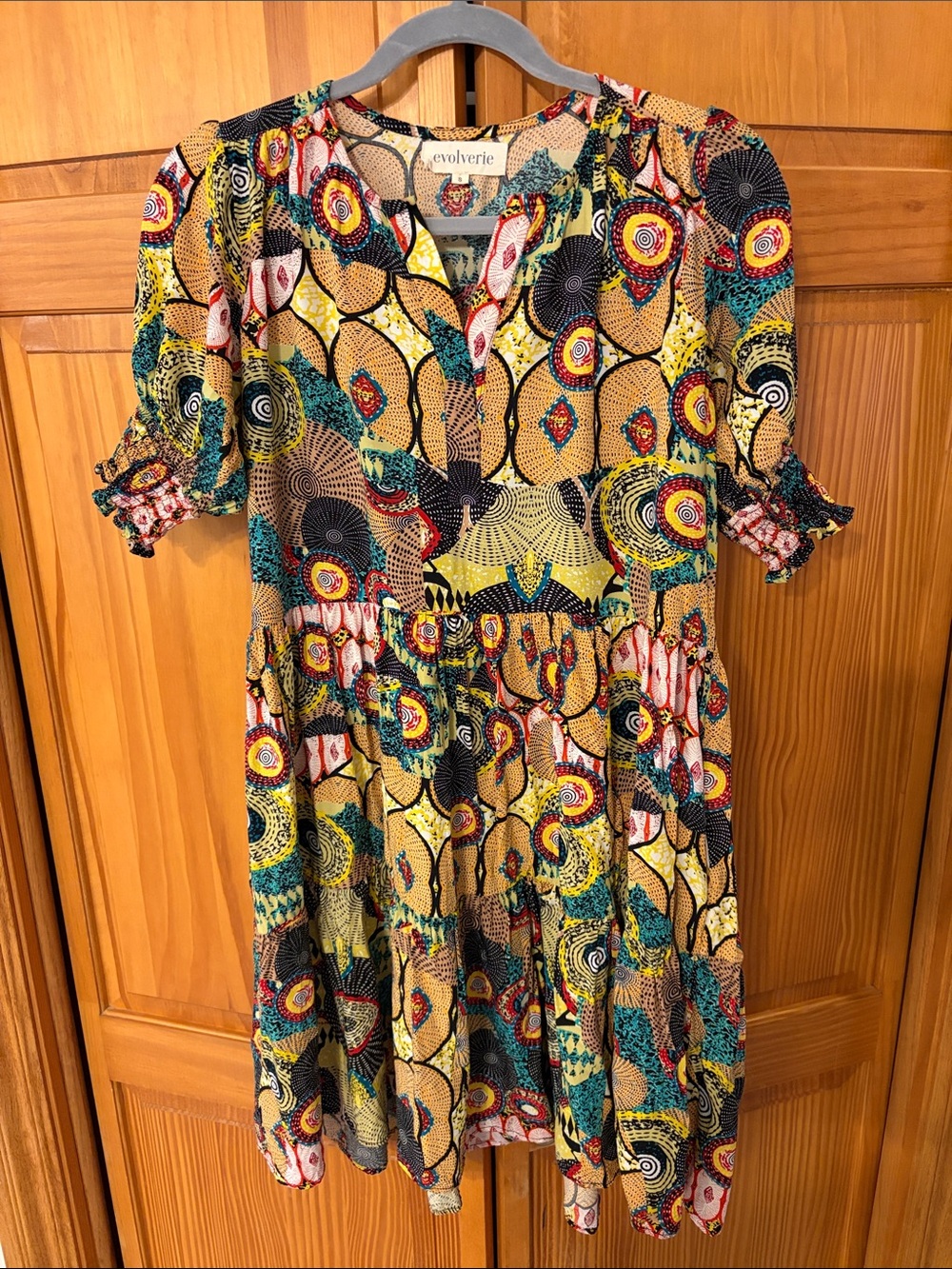 Evolverie Portia Dress Knee Length Pullover Flowy Multi Abstract Print Small